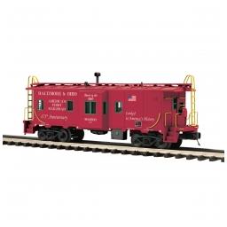 Click here to learn more about the M.T.H. Electric Trains O Bay Window Caboose, CSX.